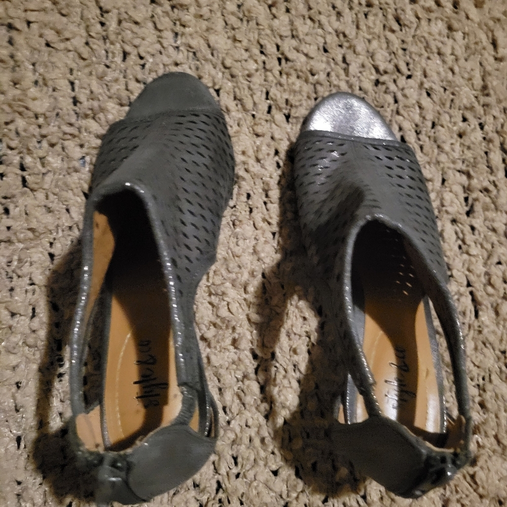 STYLE & CO Haddie Zip Up Ankle Shooties Gray Size 6 - Picture 7 of 15